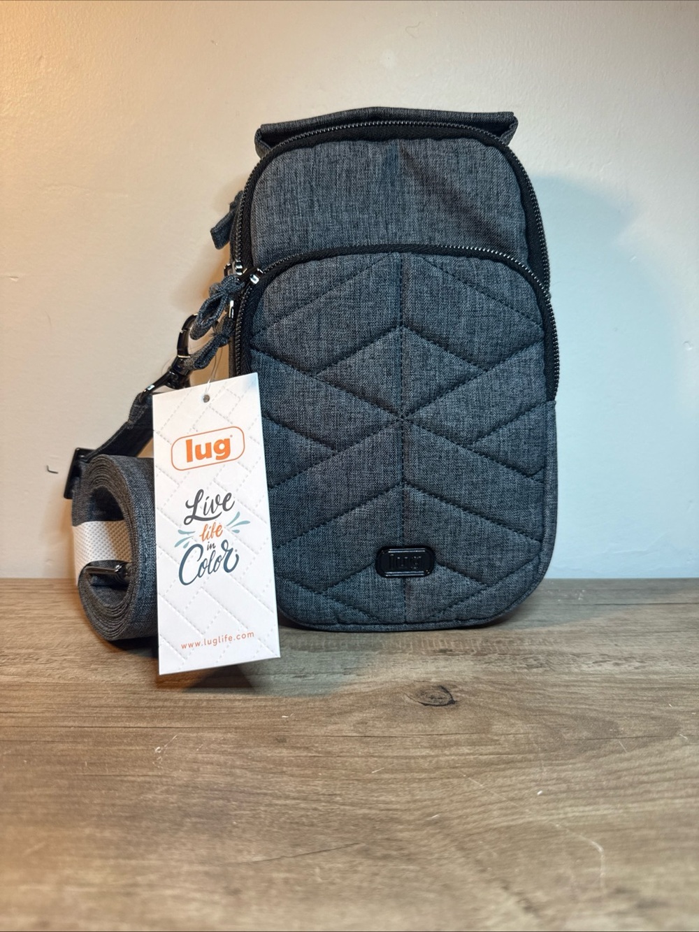 LUG Skeeter Mini Crossbody Belt Bag Gray NWT New With Tags RFID Multi Pocket